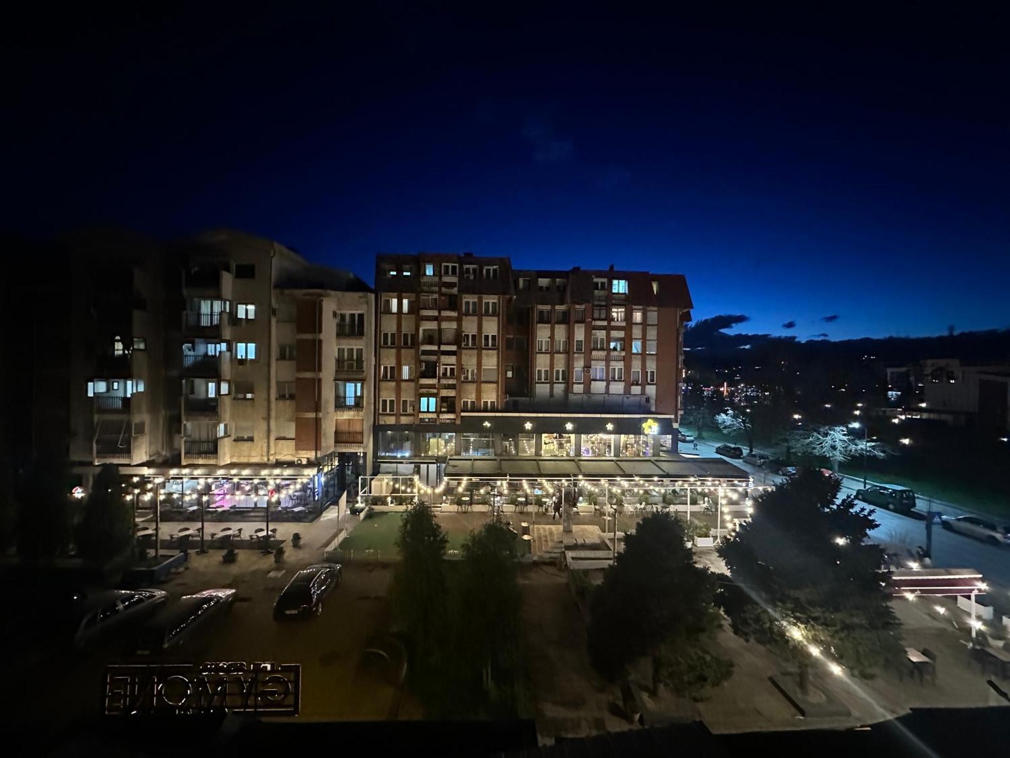 Studio Y Gjakova Екстер'єр фото